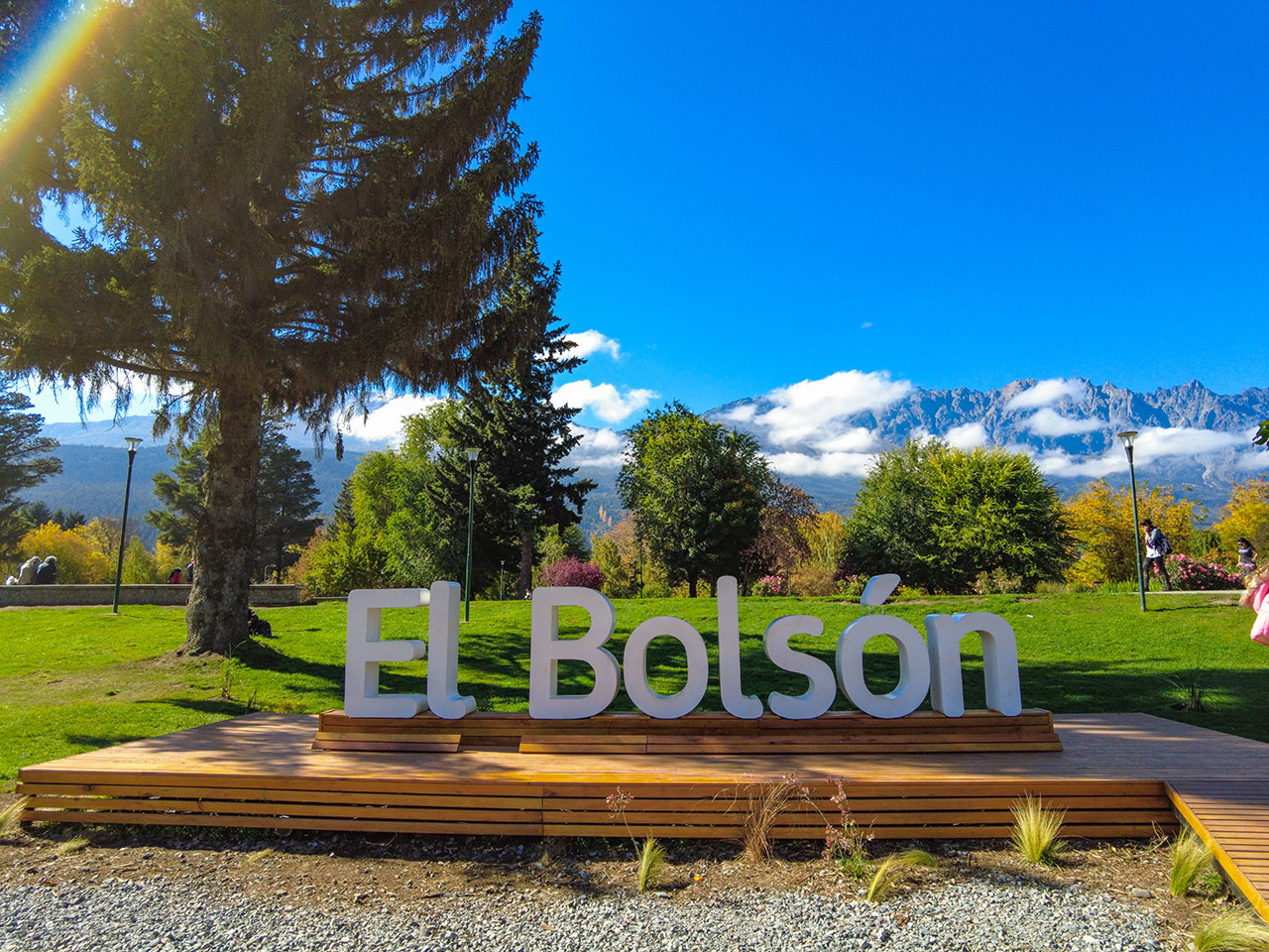 Plaza Pagano - Oficina de Turismo El Bolsón - Ph Comarca Una