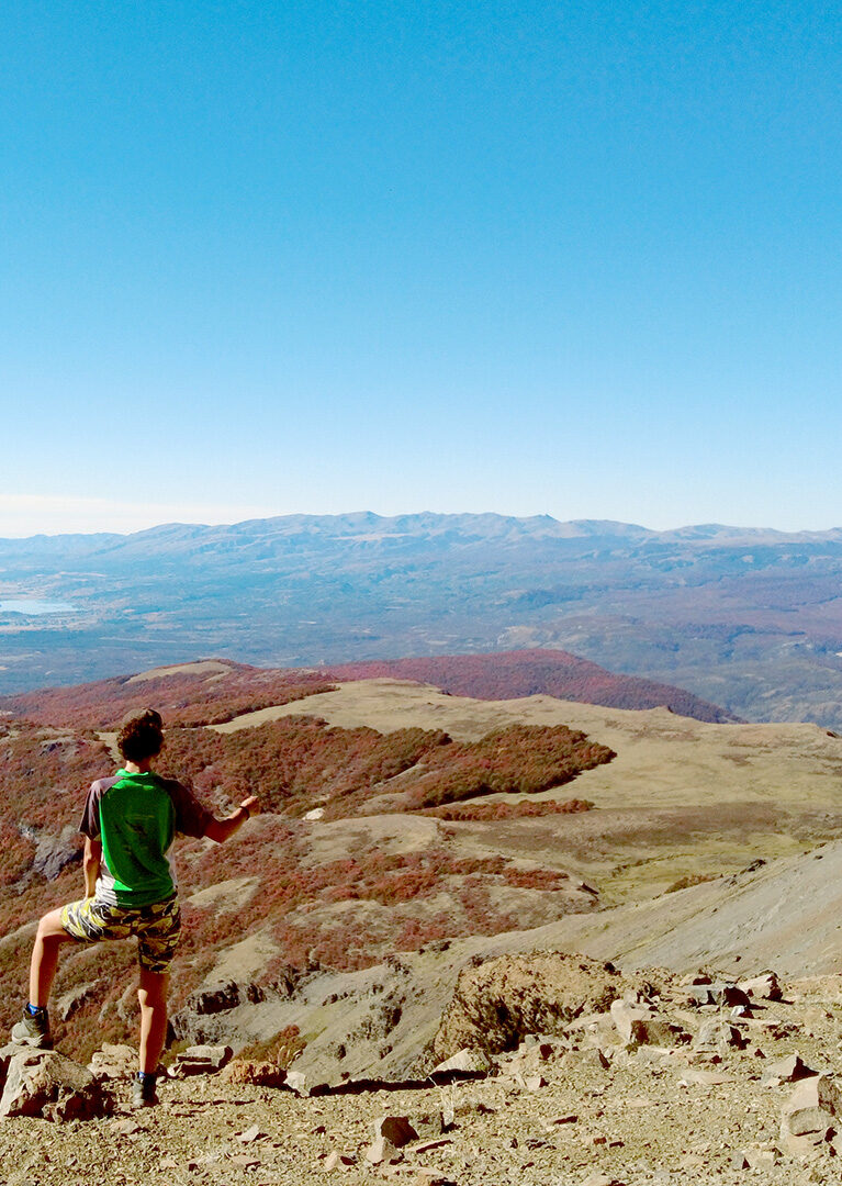 Trekking a la Cumbre del cerro La Momia en Cholila