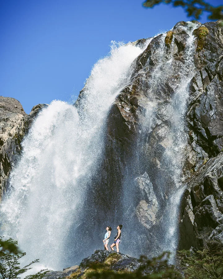 Cascada Las Gemelas ph Branko Zuñiga