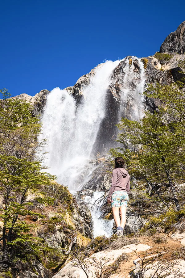 Cascada Las Gemelas ph Branko Zuñiga