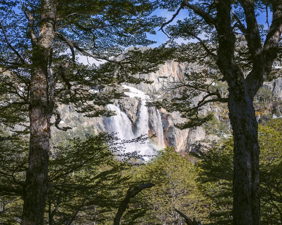 Cascada Las Gemelas ph Branko Zuñiga